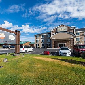 Yellowstone Park Hotel